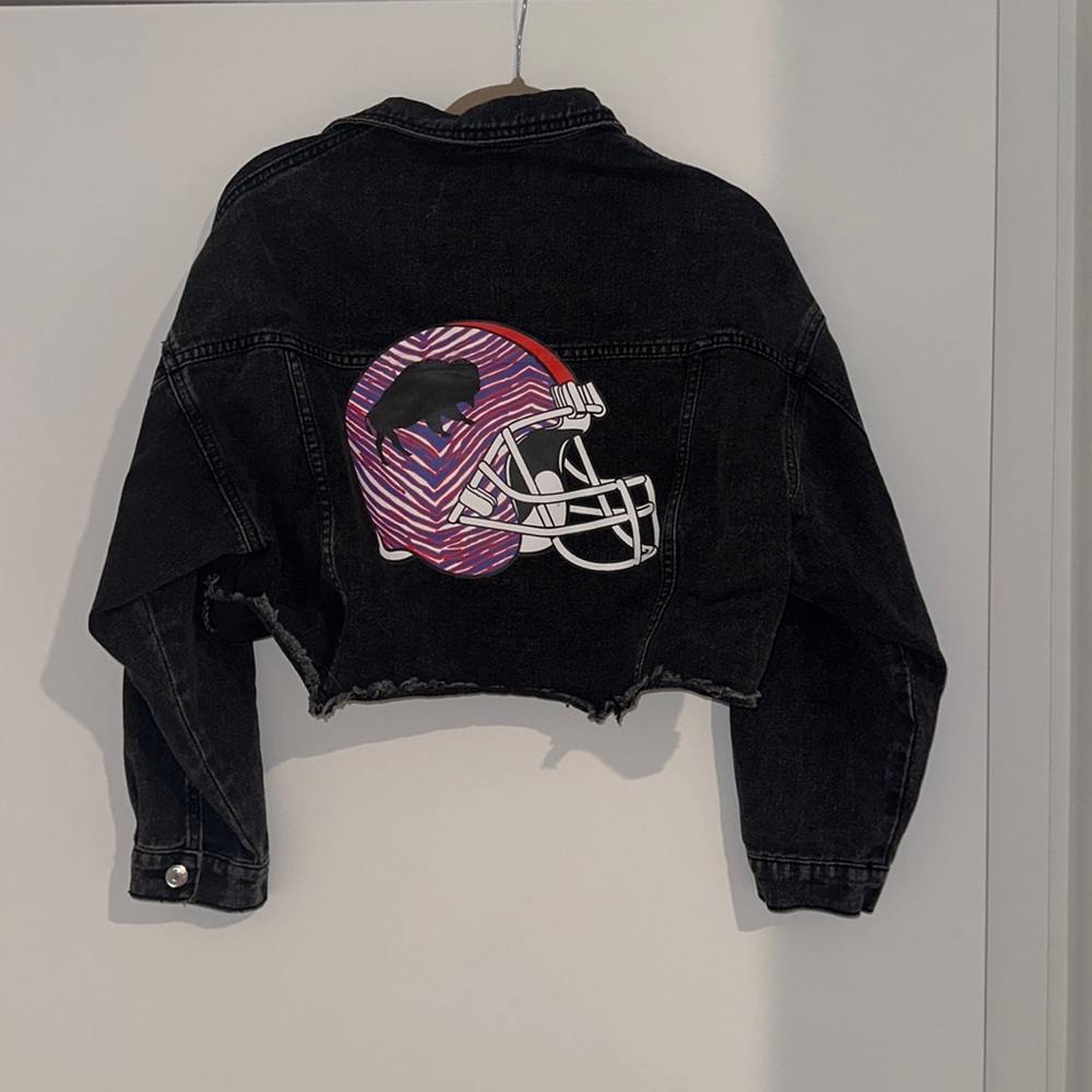 Buffalo Bills Art Cropped Denim Jacket